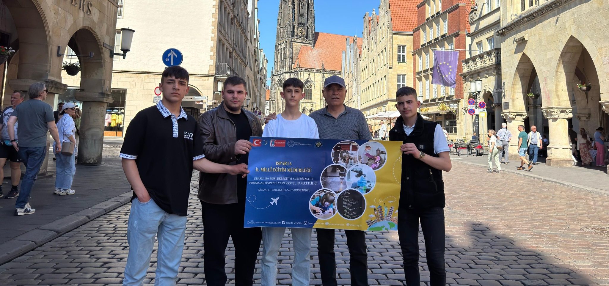 CNC Stajında Kültürle Bütünleşen Bir Hafta Sonu: Münster Gezisi