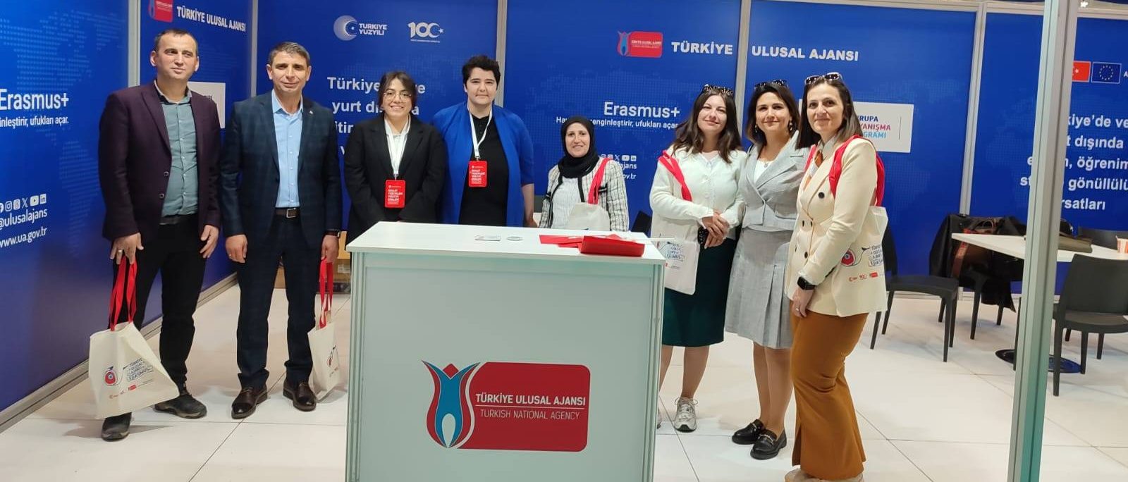 Devlet Teşvik Tanıtım Günleri’nde Türkiye Ulusal Ajansı Standına Ziyaret